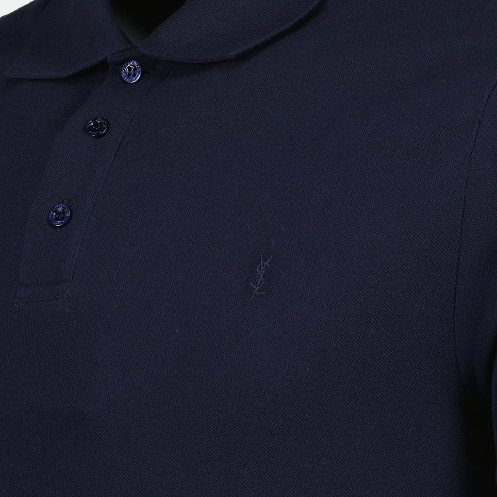 Immagine dell'articolo Polo Cassandre del marchio Saint Laurent per Uomo - Collezione Autunno-Inverno 2025 - Vista Dettagliata 5