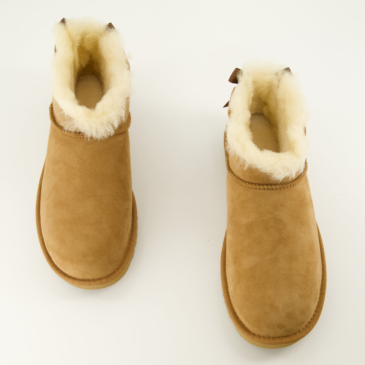 Bottines Bottes Ultra Mini Bailey Bow marron Ugg Marron Femme