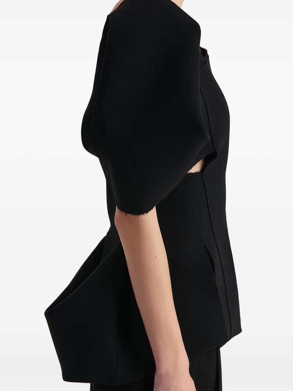 Image of the Top Quan item from the Khaite brand for Women - Fall-Winter 2025 - Detailed View_5