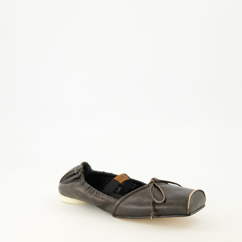 Chaussures plates 黒いスクエアトゥレザーバレエフラット Mm6 Noir Femme