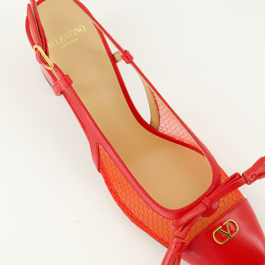 Imagen de los zapatos de tacón rojo Valet du Roi de la marca Valentino Garavani para Mujer - Temporada Primavera-Verano 2026 - Vista detallada desde arriba