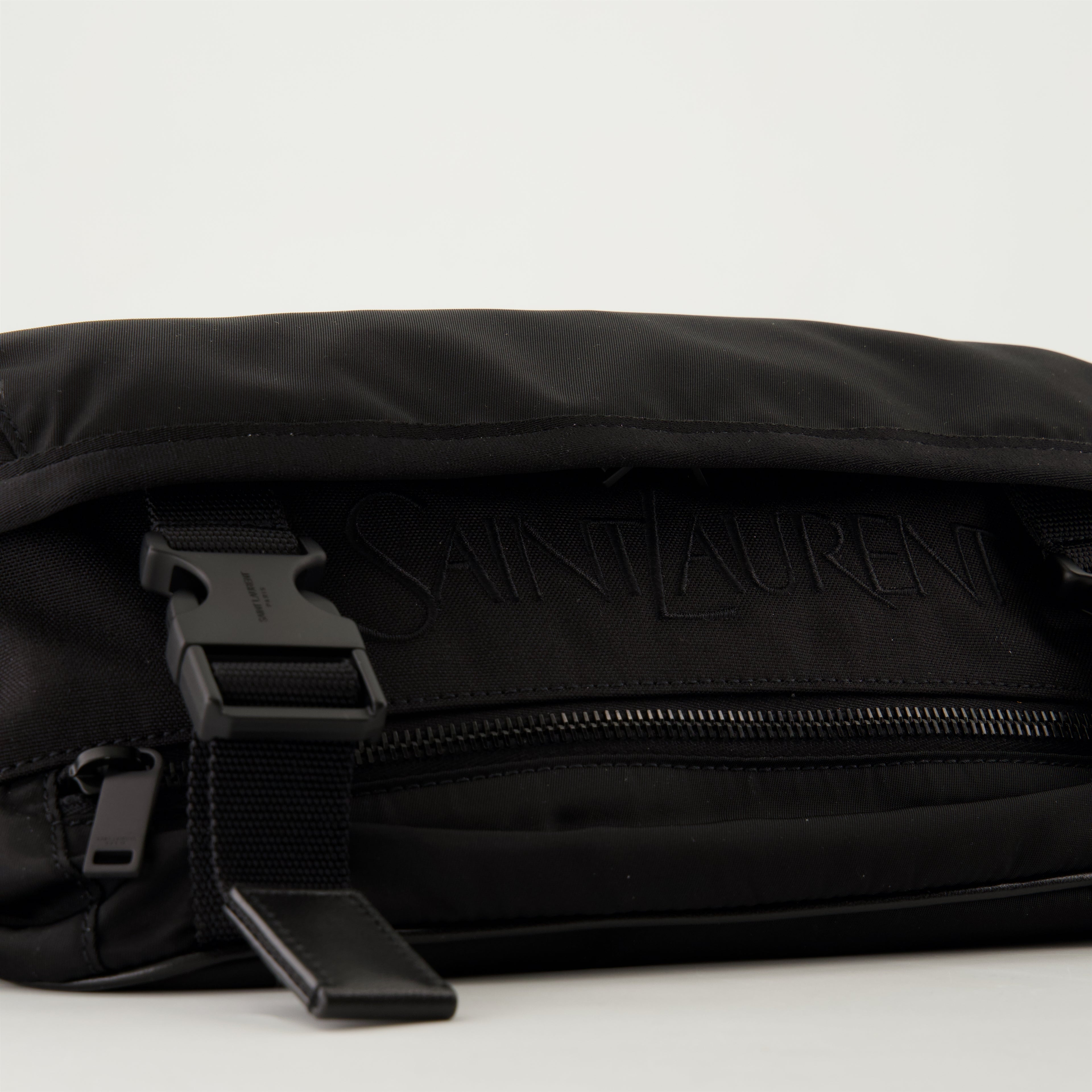 Sacs banane Sac banane en nylon Saint Laurent Noir Homme