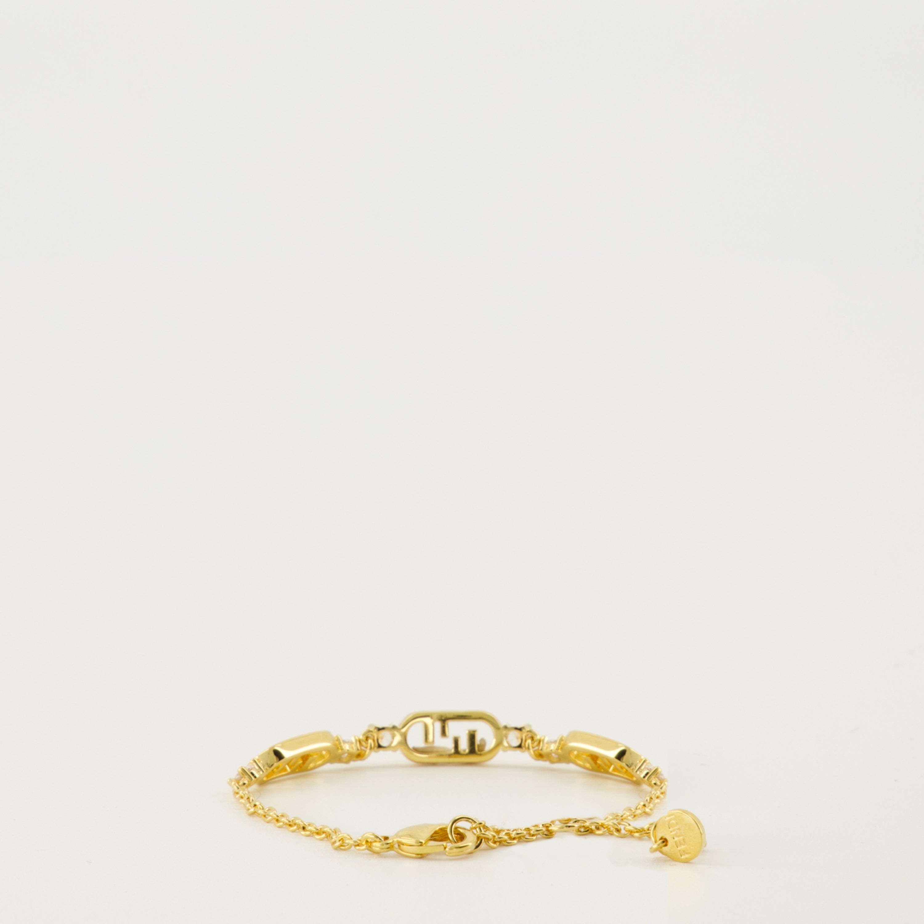 Image de l'article Bracelet O'Lock doré de la marque Fendi pour Femme - Saison Automne-Hiver 2025 - Vue de Dos