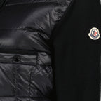 Immagine del cardigan bicolore del marchio Moncler per donna - Stagione Autunno-Inverno 2025 - Vista dettagliata_3