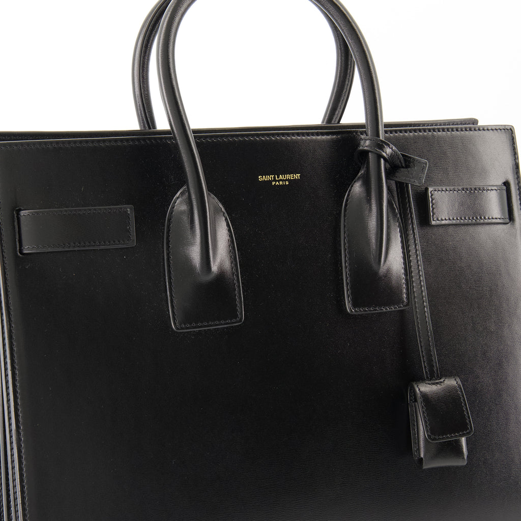Sacs à main et épaule Piccola Borsa Giornaliera Nera in Pelle Saint Laurent Noir Femme
