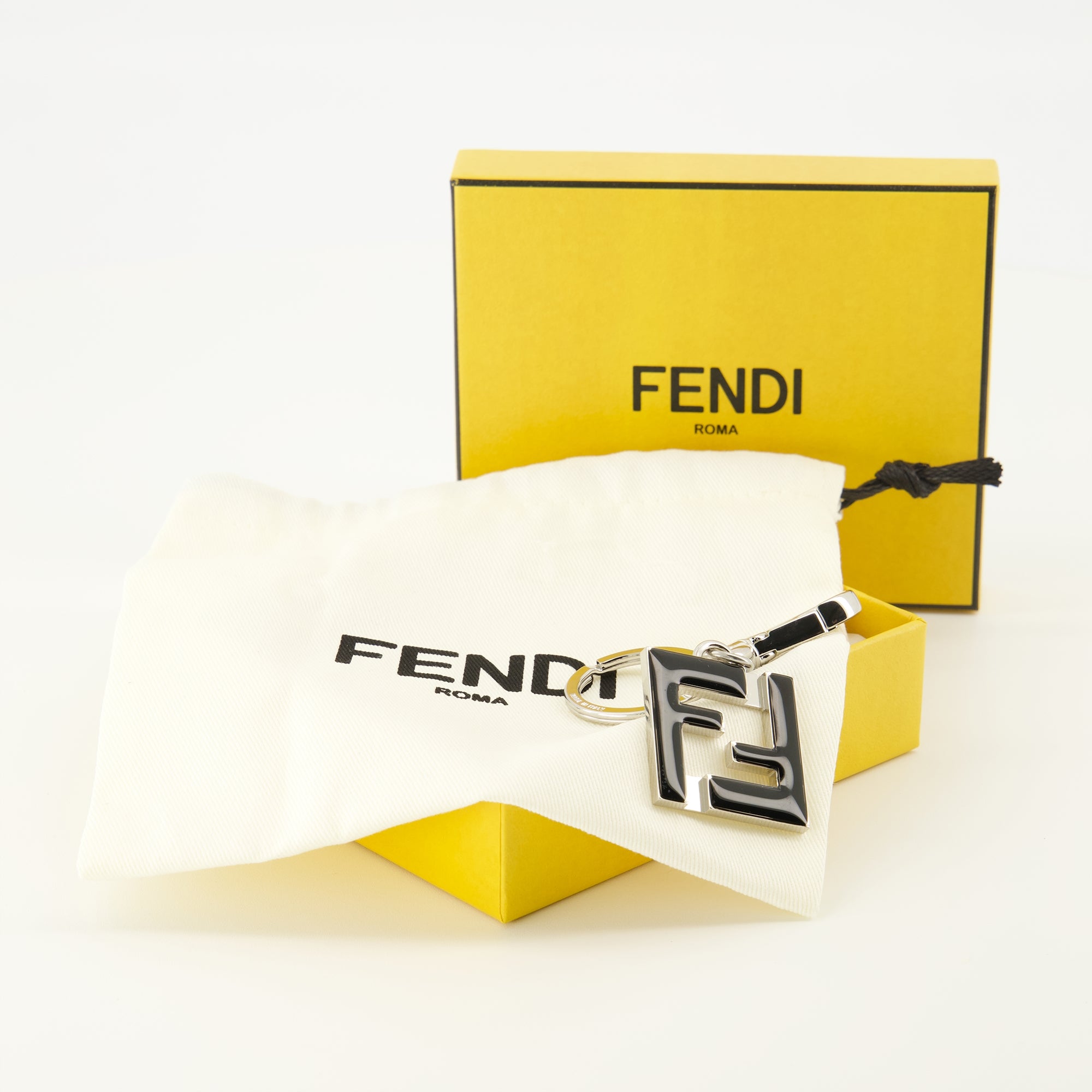 スクエア FF ブラック＆シルバー キーホルダー Fendi - メンズ