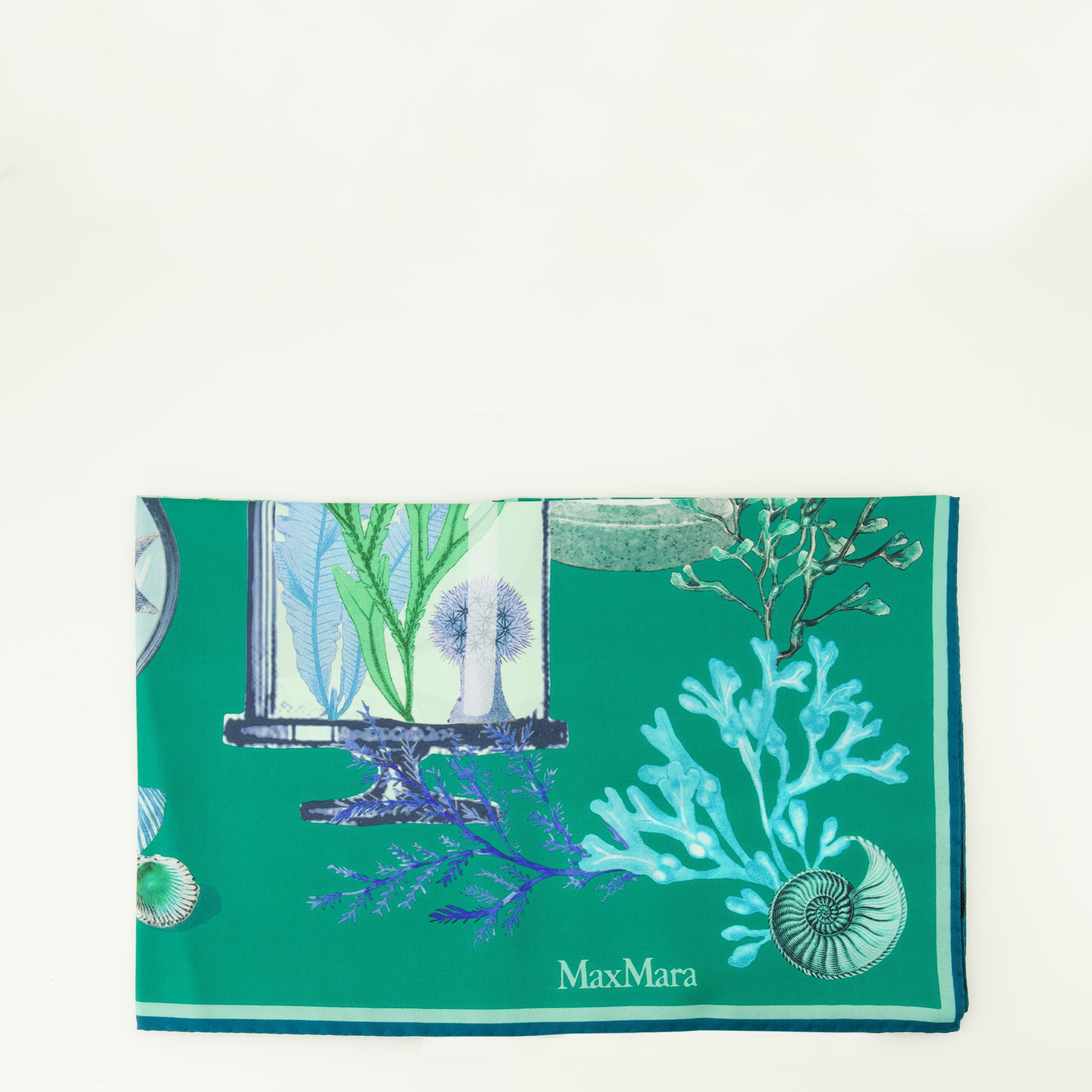 Image de l'article Foulard en sergé de soie imprimé beige de la marque Max Mara pour Femme - Saison Printemps-Été 2026 - Vue de Dos