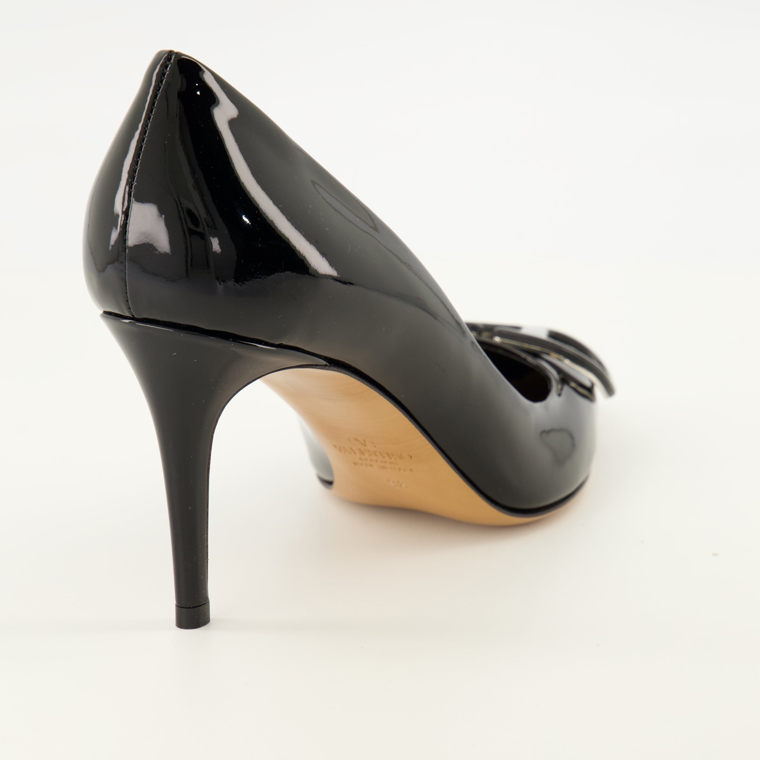 Escarpins VLogo Décolleté Nere in Pelle Verniciata Valentino Garavani Noir Femme