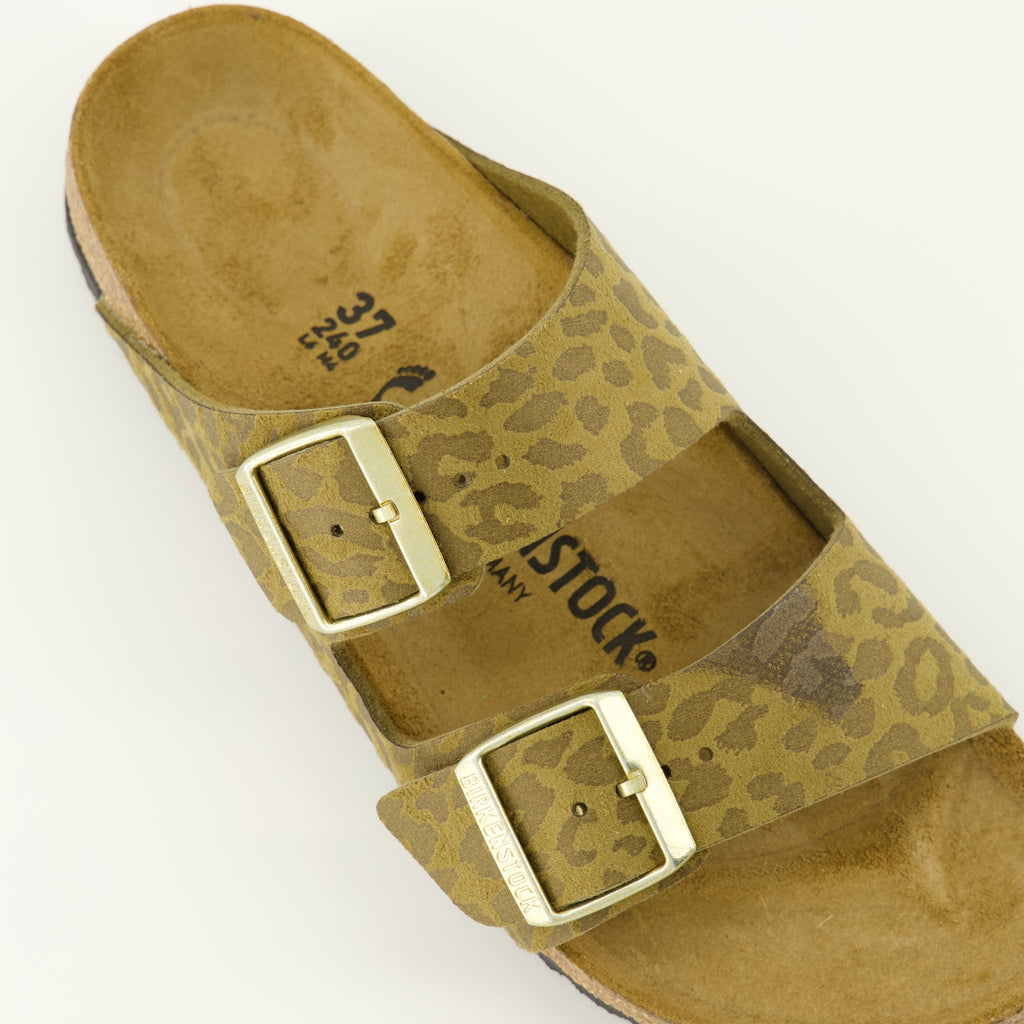 Image de l'article Sandales Arizona de la marque Birkenstock pour Femme - Saison Automne-Hiver 2025 - Vue détaillée de haut
