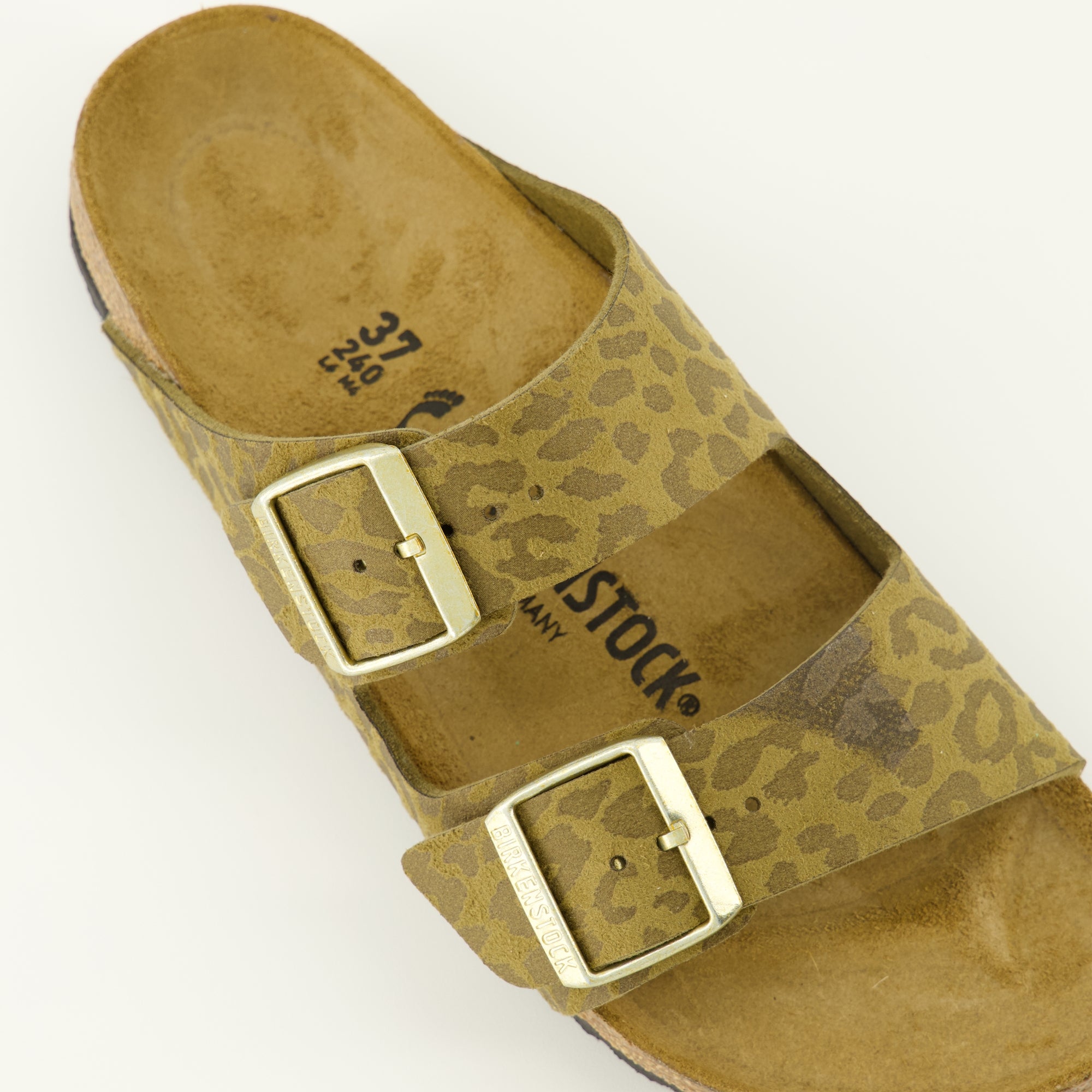 Image de l'article Sandales Arizona de la marque Birkenstock pour Femme - Saison Automne-Hiver 2025 - Vue détaillée de haut
