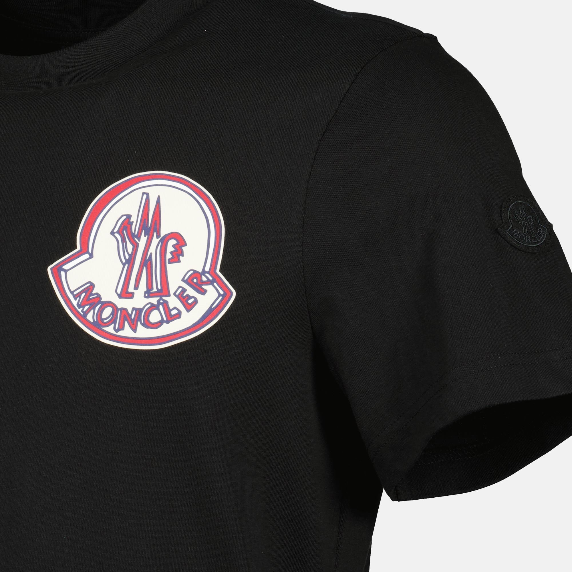 Image de l'article T-shirt à logo noir de la marque Moncler pour Homme - Saison Printemps-Été 2026 - Vue détaillée_1