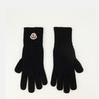 Imagen de los guantes de lana negra de la marca Moncler para hombre - Temporada Otoño-Invierno 2025 - Vista Frontal