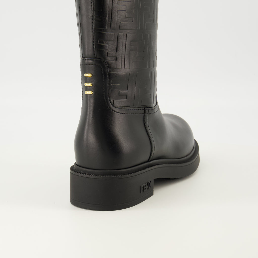 Image de l'article Bottes Filo en cuir noir de la marque Fendi pour Femme - Saison Automne-Hiver 2025 - Vue arrière