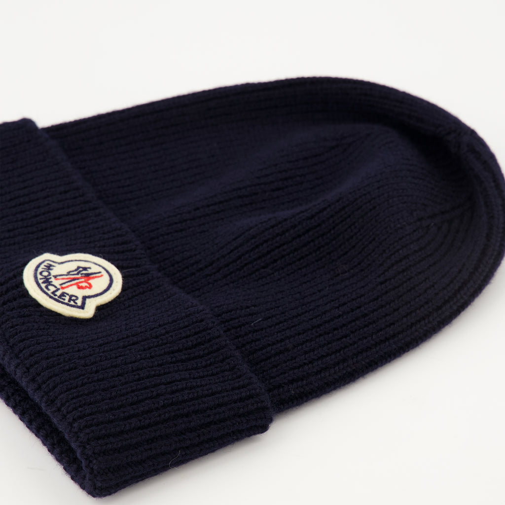 Image of the Moncler Men's Wool Beanie - Fall-Winter 2025 - Detailed View_3