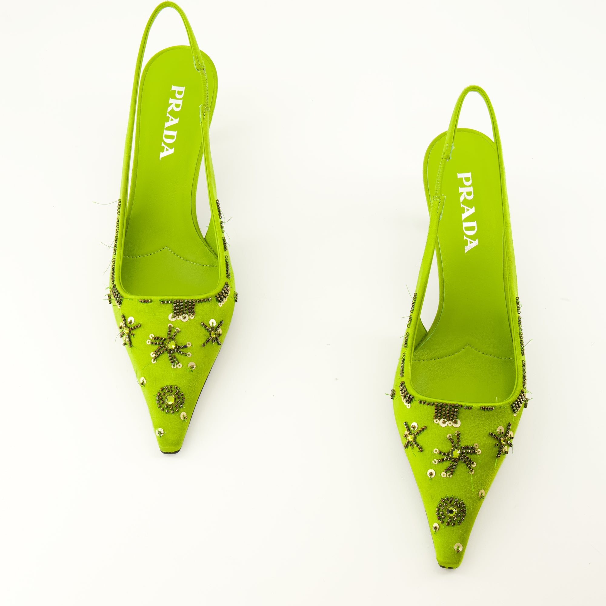 Escarpins グリーン刺繍サテンベイビーヒール Prada Vert Femme