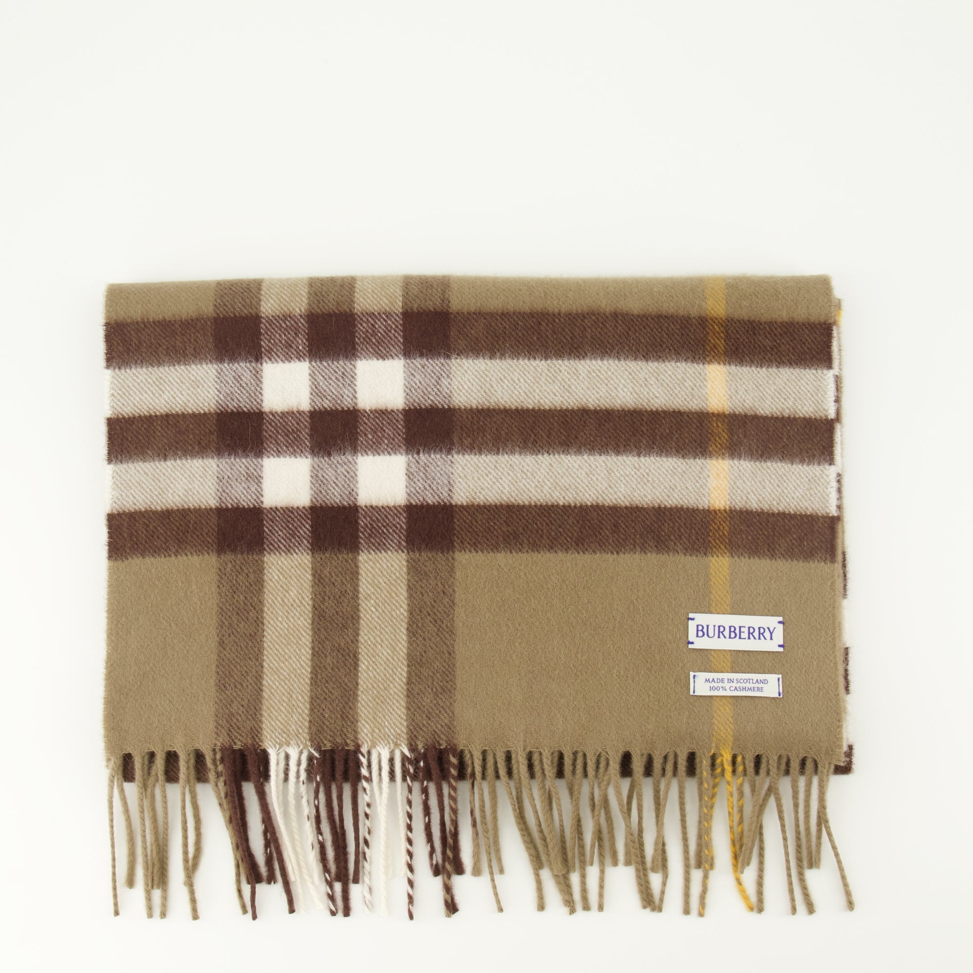 Image of the Burberry brand Cashmere Scarf for Unisex - Autumn-Winter 2025 - Back View