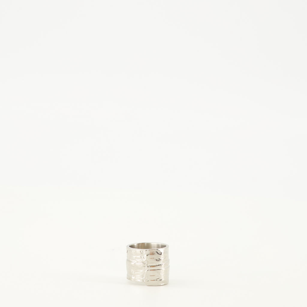 Bild des Givenchy Tape Rings der Marke Givenchy für Frauen - Herbst-Winter 2025 - Rückansicht