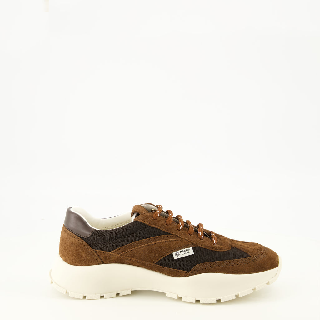 Baskets Baskets en mesh et suède marron Prada Marron Femme