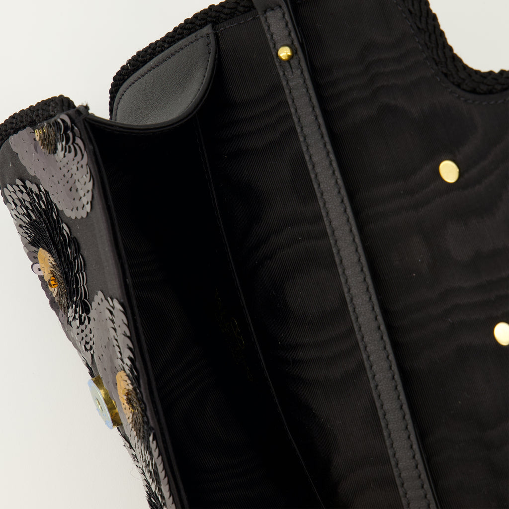 Image de l'article Petit sac Locò à sequins noir de la marque Valentino Garavani pour Femme - Saison Automne-Hiver 2025 - Vue détaillée_3