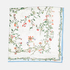 Imagen del Chal Impreso con Flores de Givenchy para Mujer - Temporada Otoño-Invierno 2025 - Vista Frontal