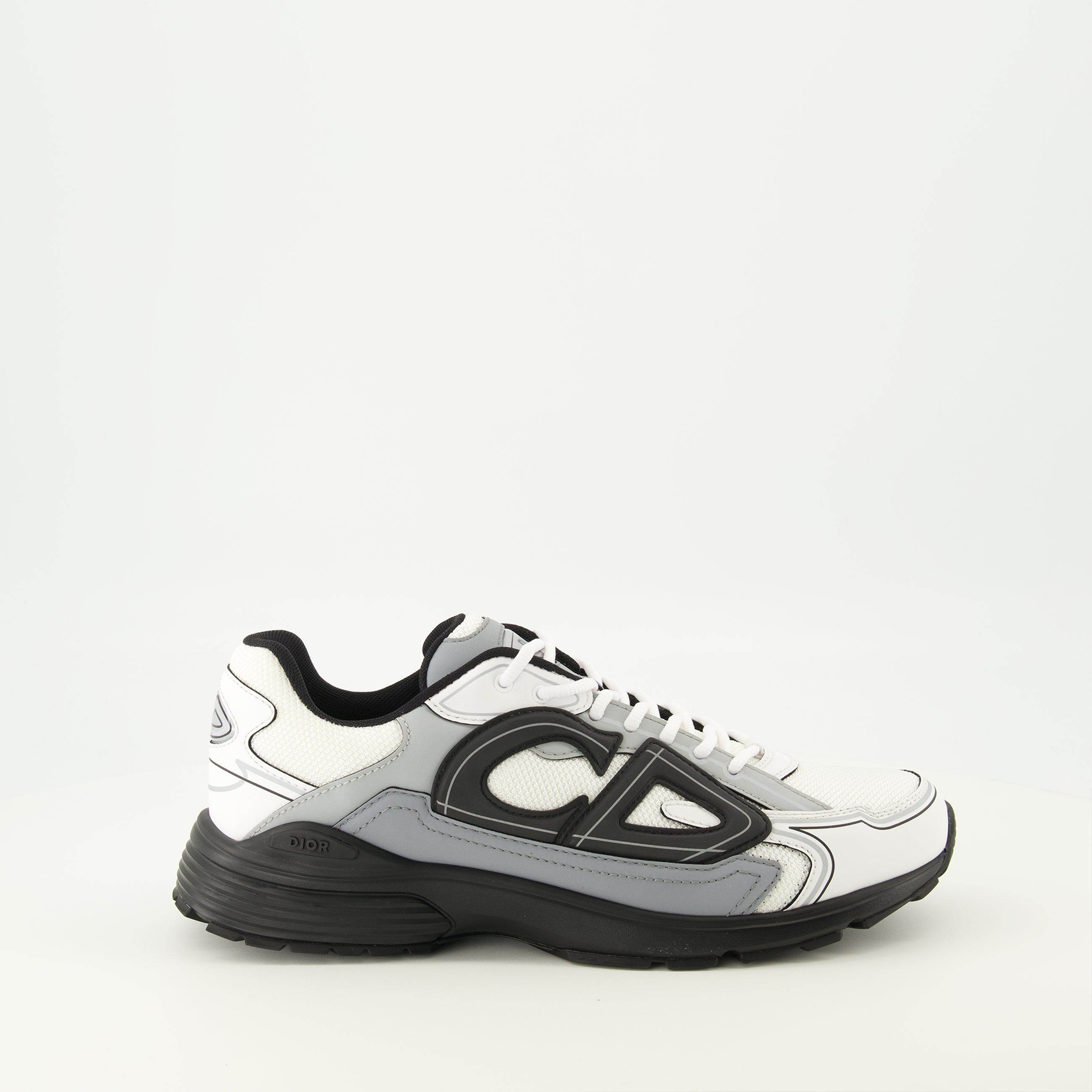 Imagen de las zapatillas B30 grises de Dior para Hombre - Temporada Primavera-Verano 2026 - Vista lateral derecha