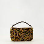 Imagem do artigo Bolsa Baguette mini leopardo da marca Fendi para Mulher - Temporada Outono-Inverno 2025 - Vista Traseira