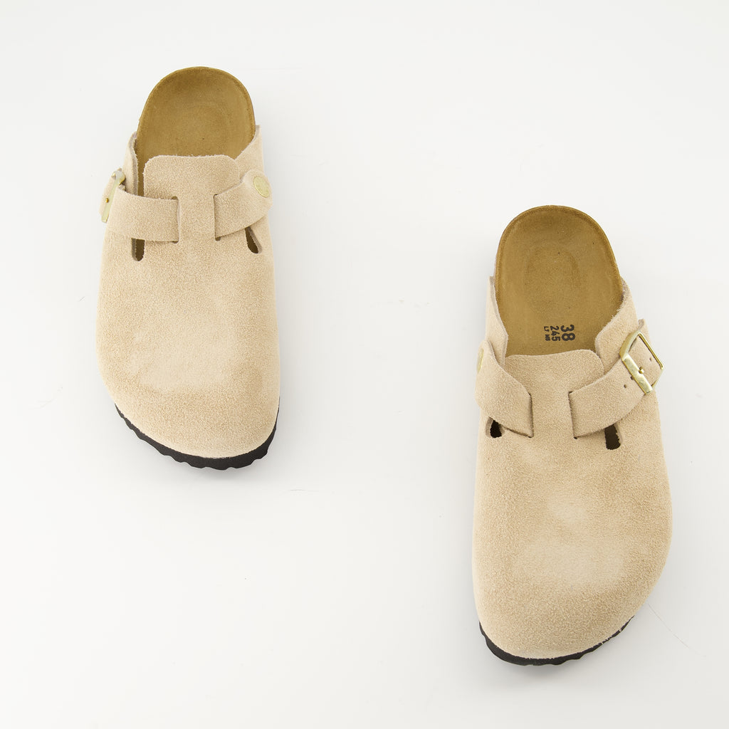 Image de l'article Mules Boston de la marque Birkenstock pour Femme - Saison Automne-Hiver 2025 - Vue de dessus paire de chaussure