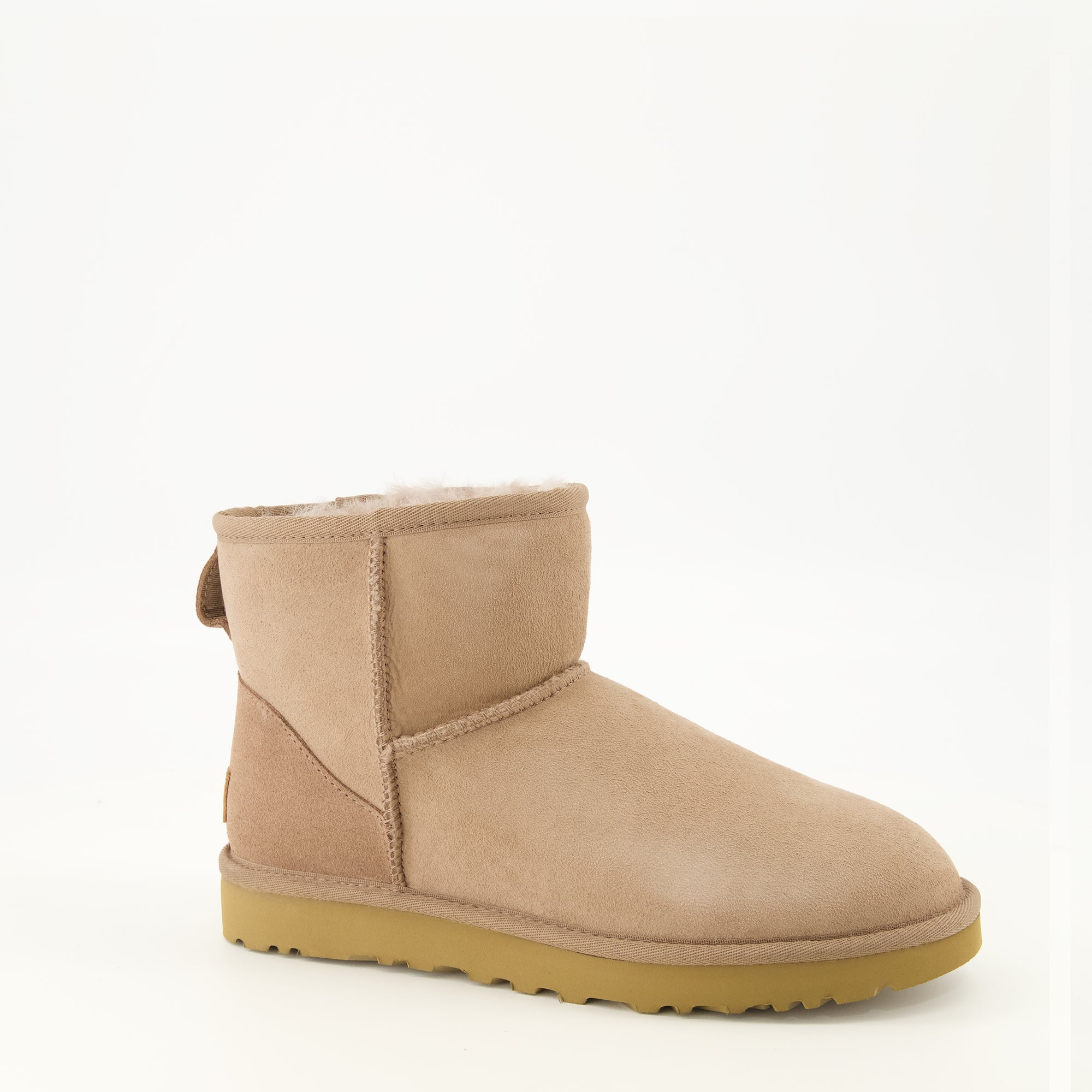 Bottines Classic Mini II Beige Stiefel Ugg Beige Femme