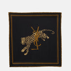 Imagen del Cuadrado Leopardo de la marca Saint Laurent para Unisex - Temporada Otoño-Invierno 2025 - Vista Trasera