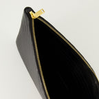 Imagem da bolsa grande Cassandre da marca Saint Laurent para Mulheres - Coleção Outono-Inverno 2025 - Vista Detalhada 3
