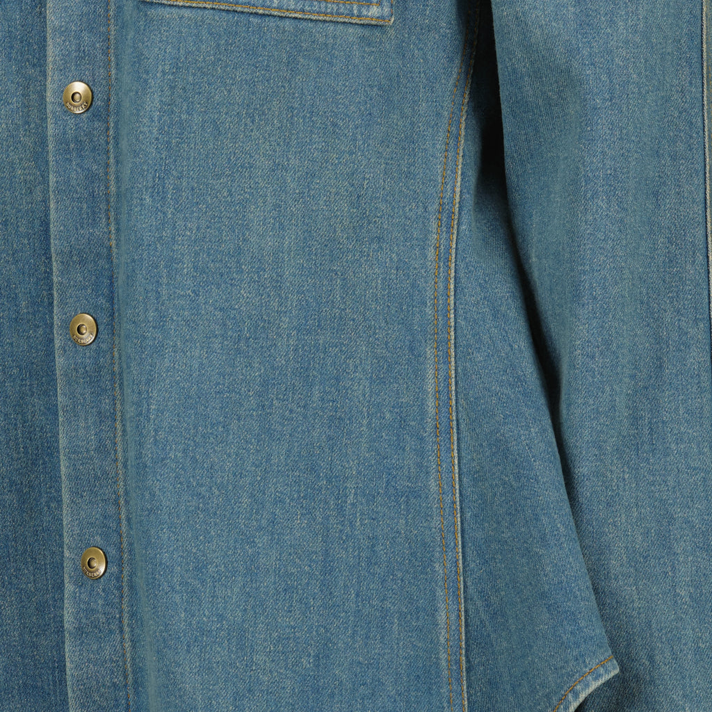 버버리 여성용 파란색 데님 셔츠 이미지 - 2026 봄-여름 - 자세한 보기_2