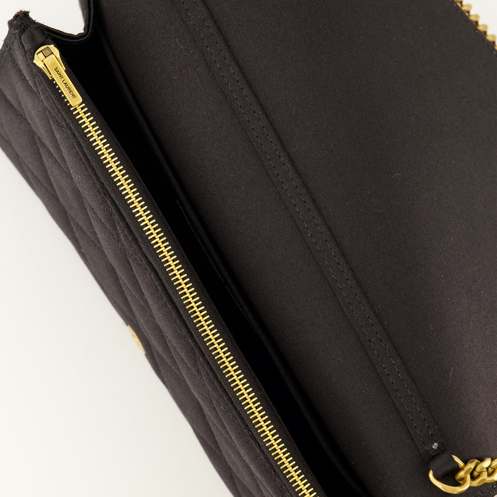 Sacs à main et épaule Paris Wallet with Black Satin Chain Saint Laurent Noir Femme