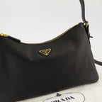 Imagen del bolso de cuero Aimée de la marca Prada para mujer - Temporada Primavera-Verano 2026 - Vista Detallada 2