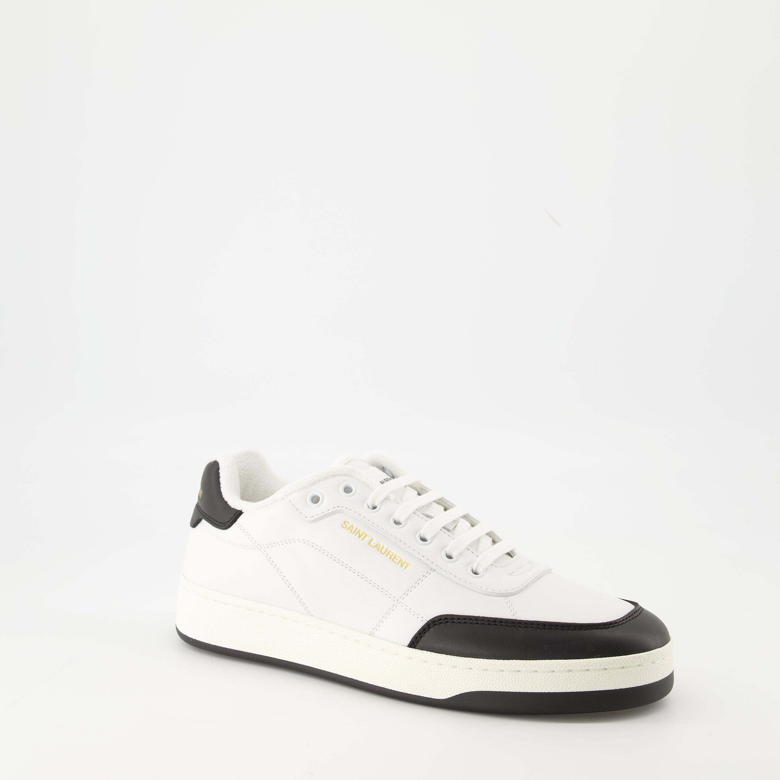 Image of the SL/61 sneakers by Saint Laurent for Men - Fall-Winter 2025 - Three-quarter front right view
