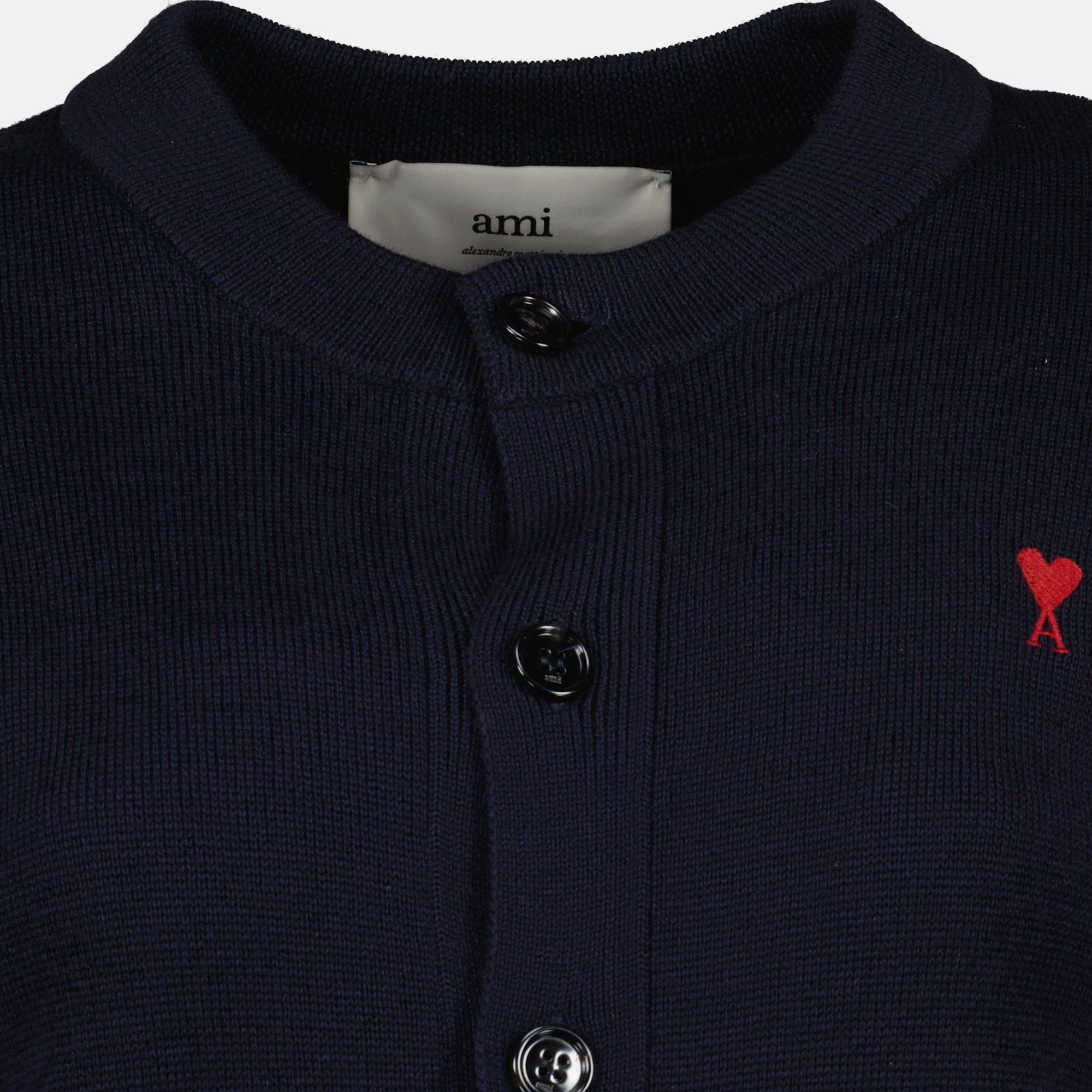 Imagem do cardigan AMI de coração da marca Ami PARIS para Mulheres - Temporada Outono-Inverno 2025 - Vista Detalhada_6