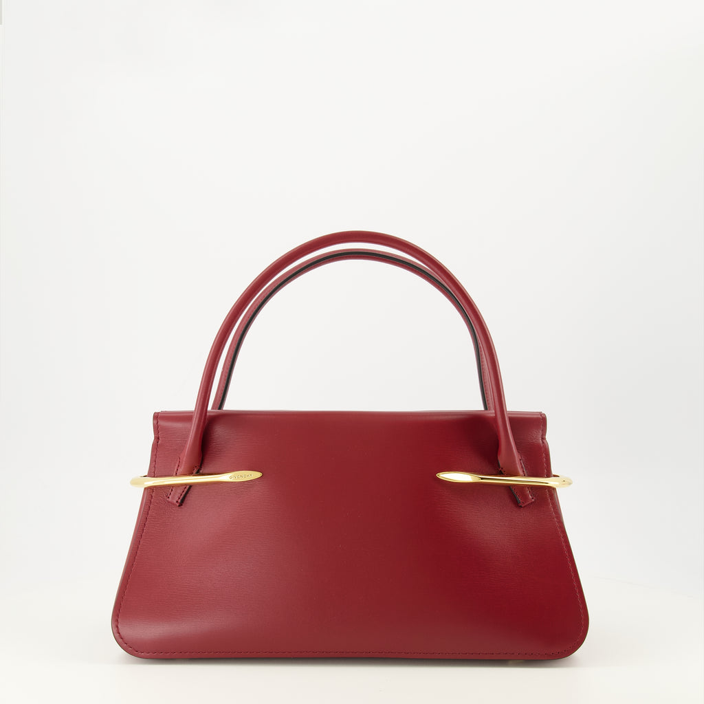 Image de l'article Sac Pinch medium bordeaux de la marque Givenchy pour Femme - Saison Printemps-Été 2026 - Vue de Face