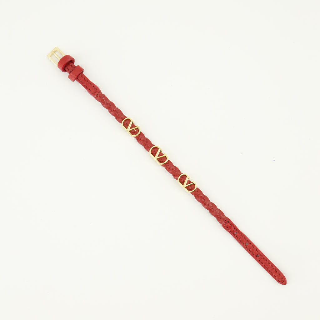 Immagine del bracciale in pelle Vlogo rosso di Valentino Garavani per Donna - Stagione Primavera-Estate 2026 - Vista Dettagliata_2