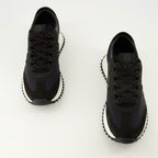 Imagen de las Zapatillas Pacey 2 negras de Moncler para Hombre - Temporada Primavera-Verano 2026 - Vista superior del par de zapatos