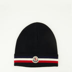 Imagen del gorro tricolor de la marca Moncler para Hombre - Temporada Otoño-Invierno 2025 - Vista Frontal