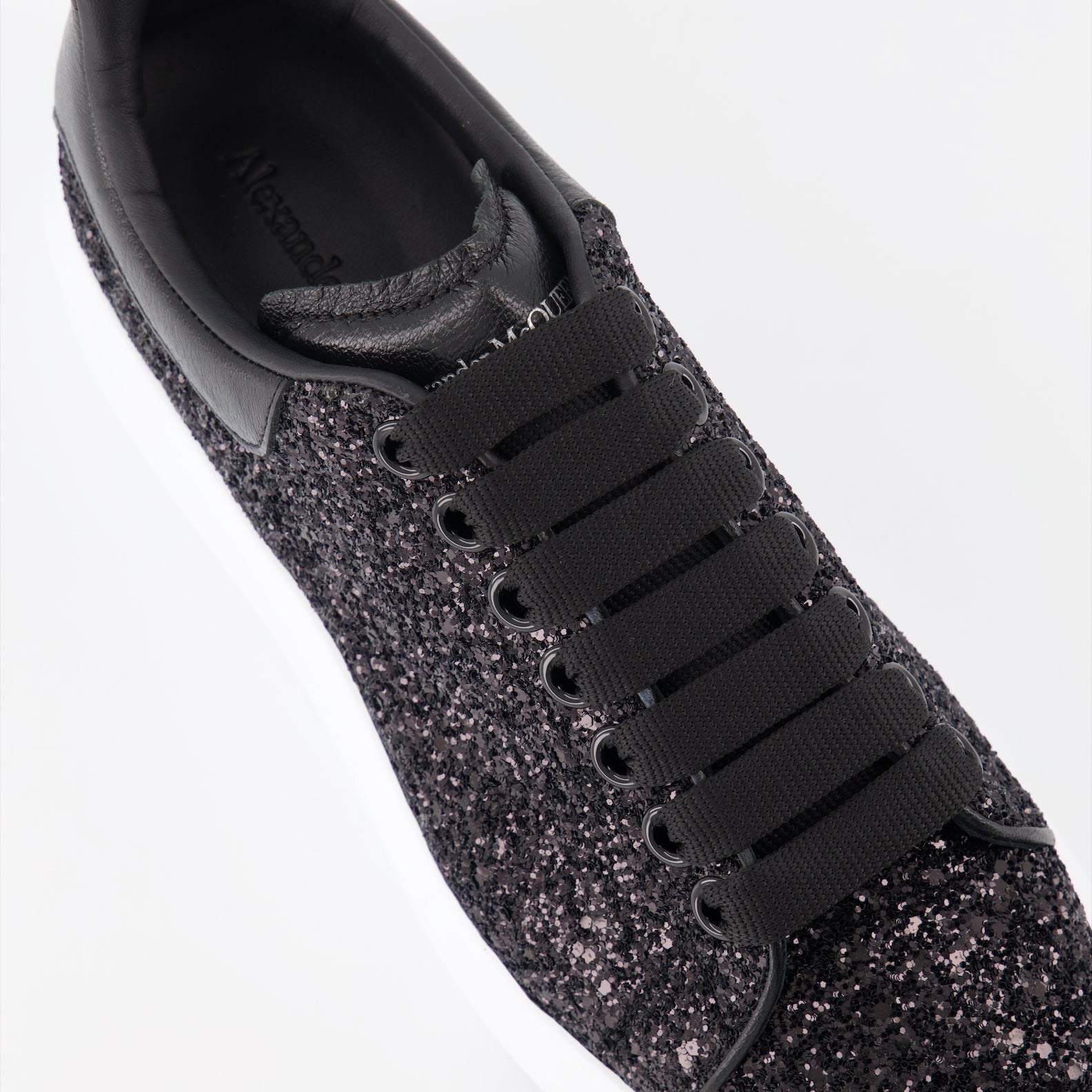 Tênis Baskets oversize Alexander McQueen Preto Femme