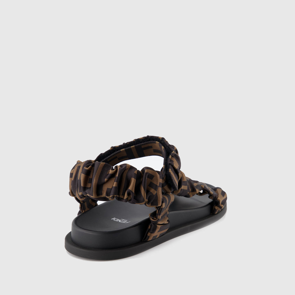 Zapatos abiertos Sandales La Touche Fendi Fendi Marrón Femme