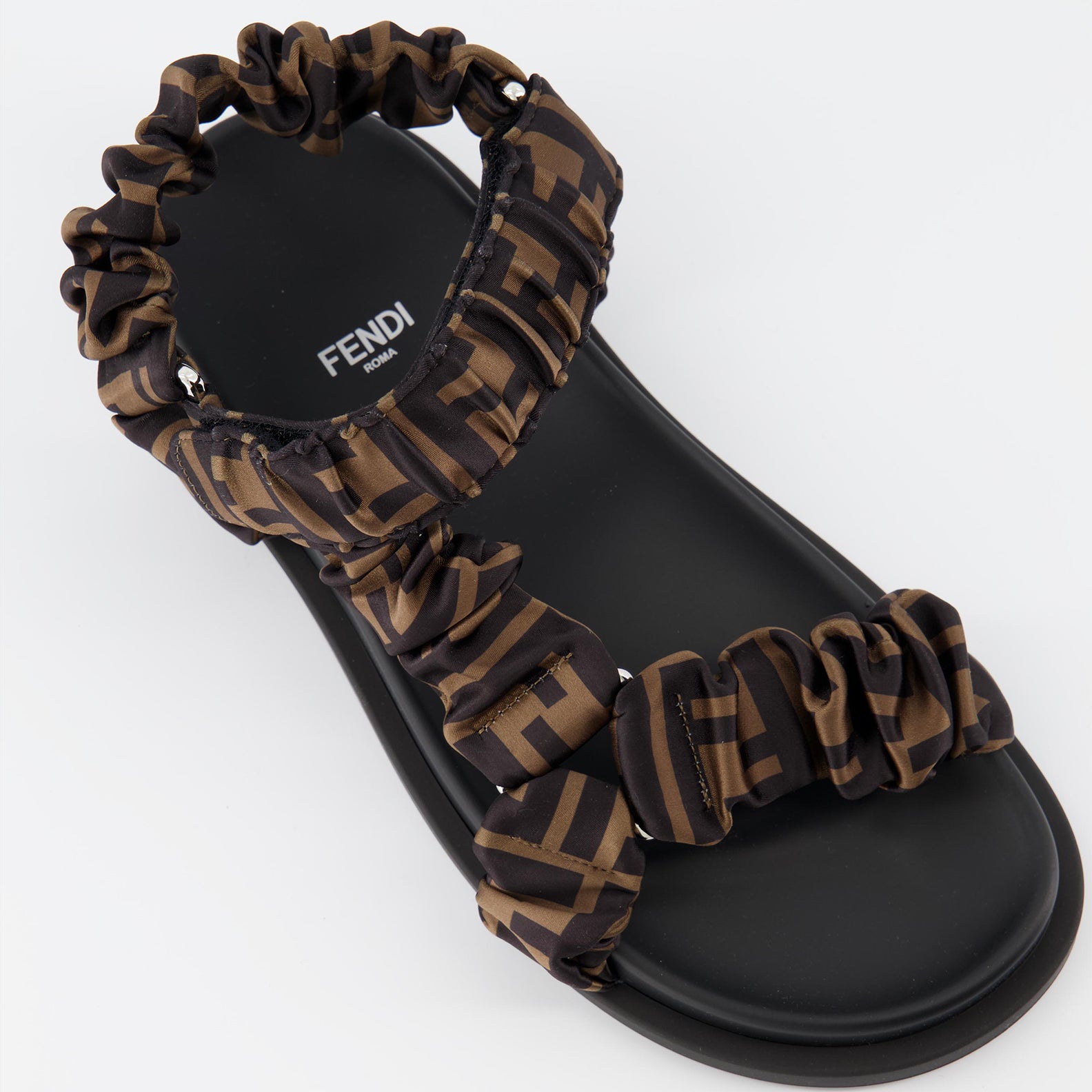 Sandales La Touche Fendi