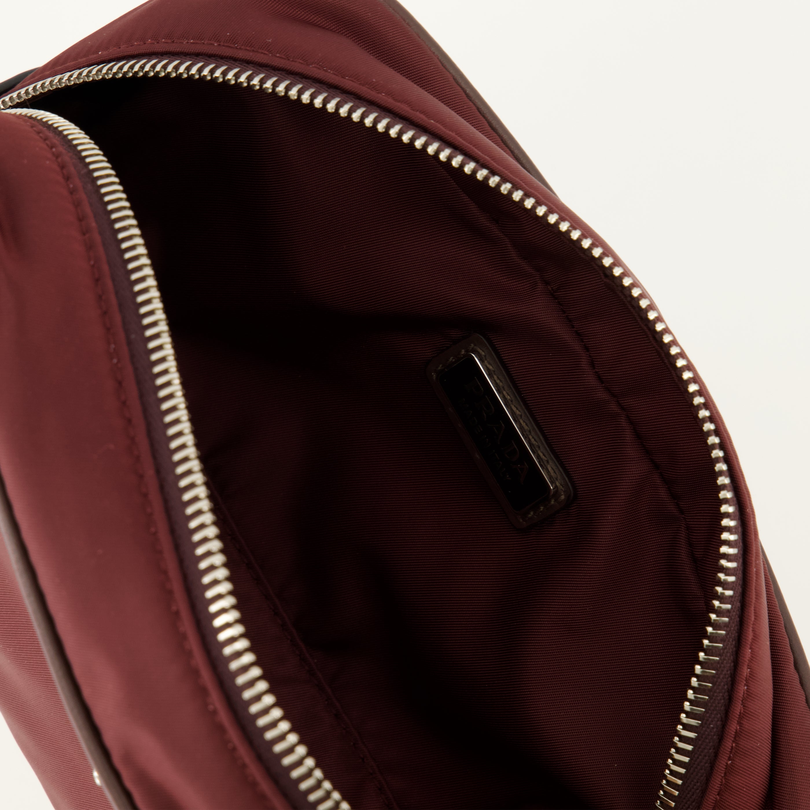 Pochettes Pochette SpeedRock bordeaux en Re-Nylon et cuir Prada Bordeaux Homme