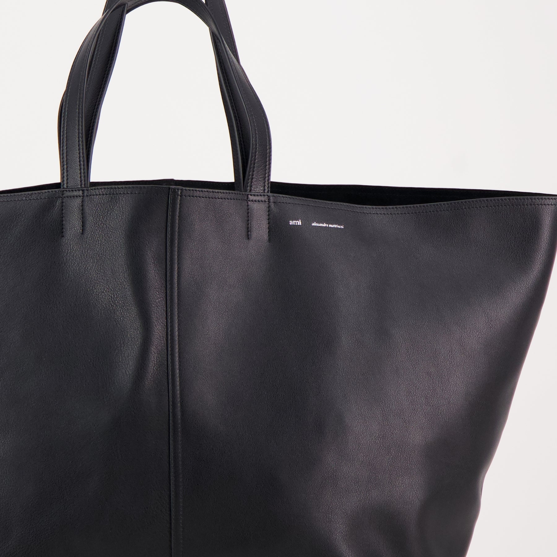 Tote bags Maxi Tote Bag Ami PARIS Black Unisex