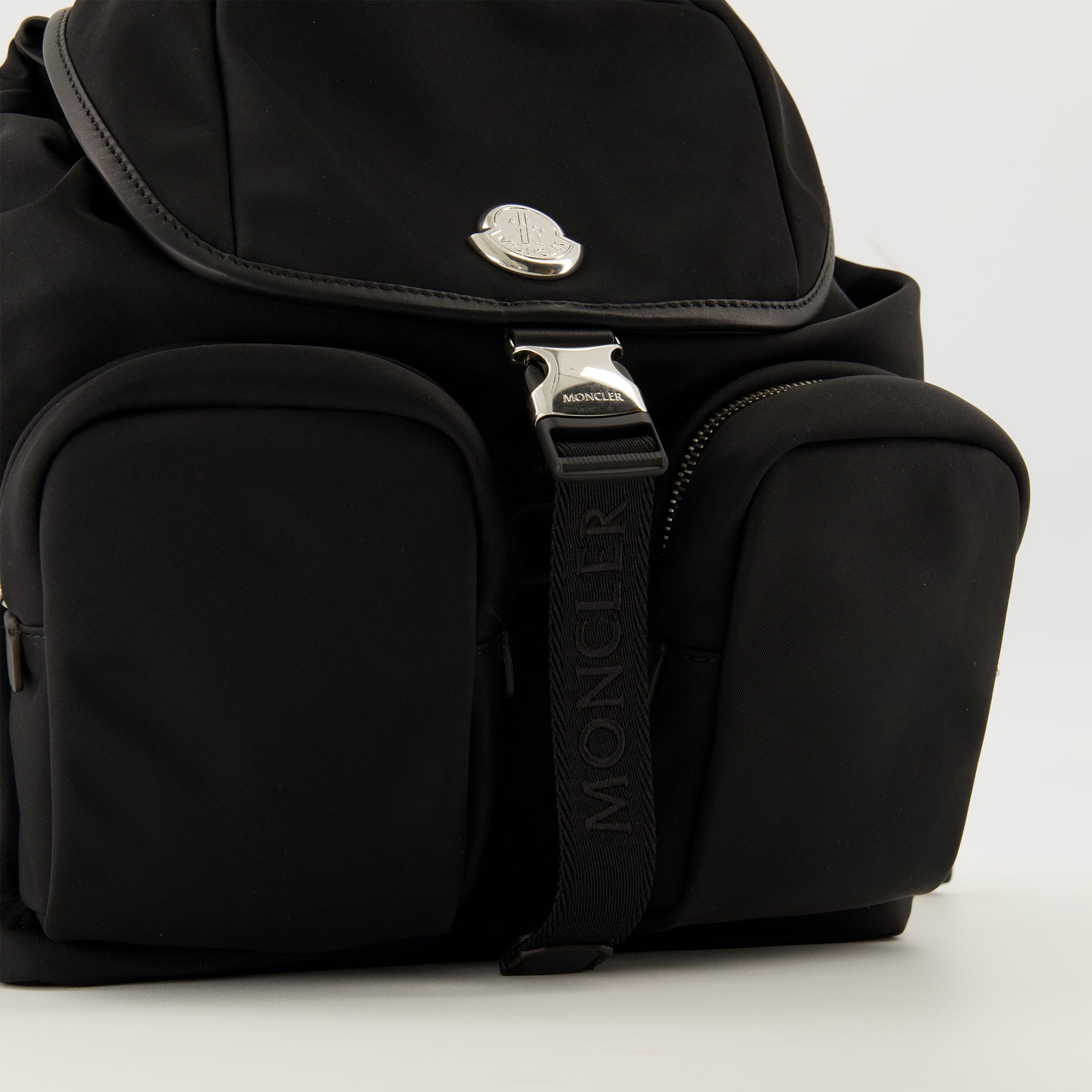 Image of the New Trick black backpack from the Moncler brand for Women - Spring-Summer 2026 - Detailed View_3
