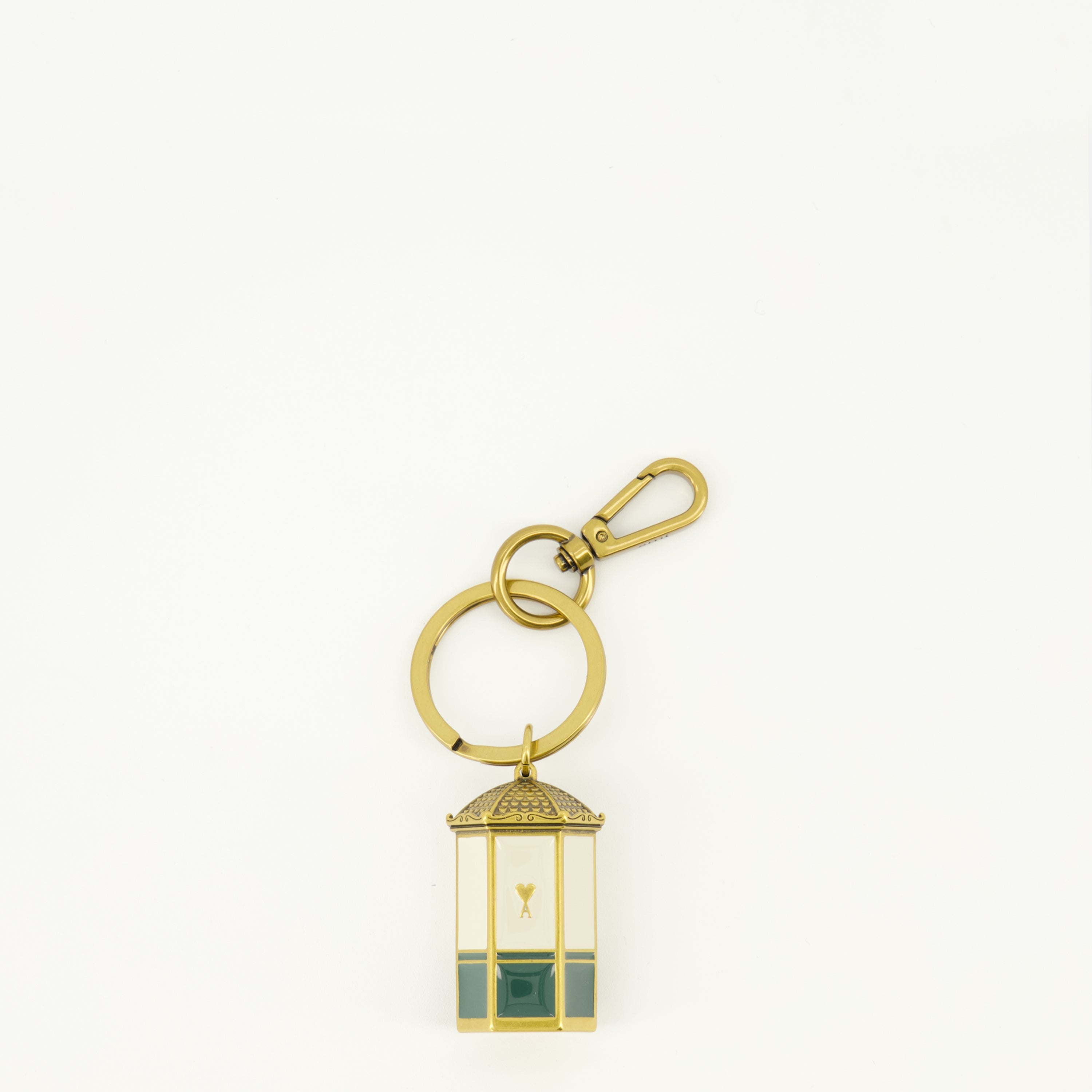 Bild des Metallkiosk-Schlüsselanhängers der Marke Ami PARIS für Unisex - Frühjahr-Sommer 2026 - Vorderansicht