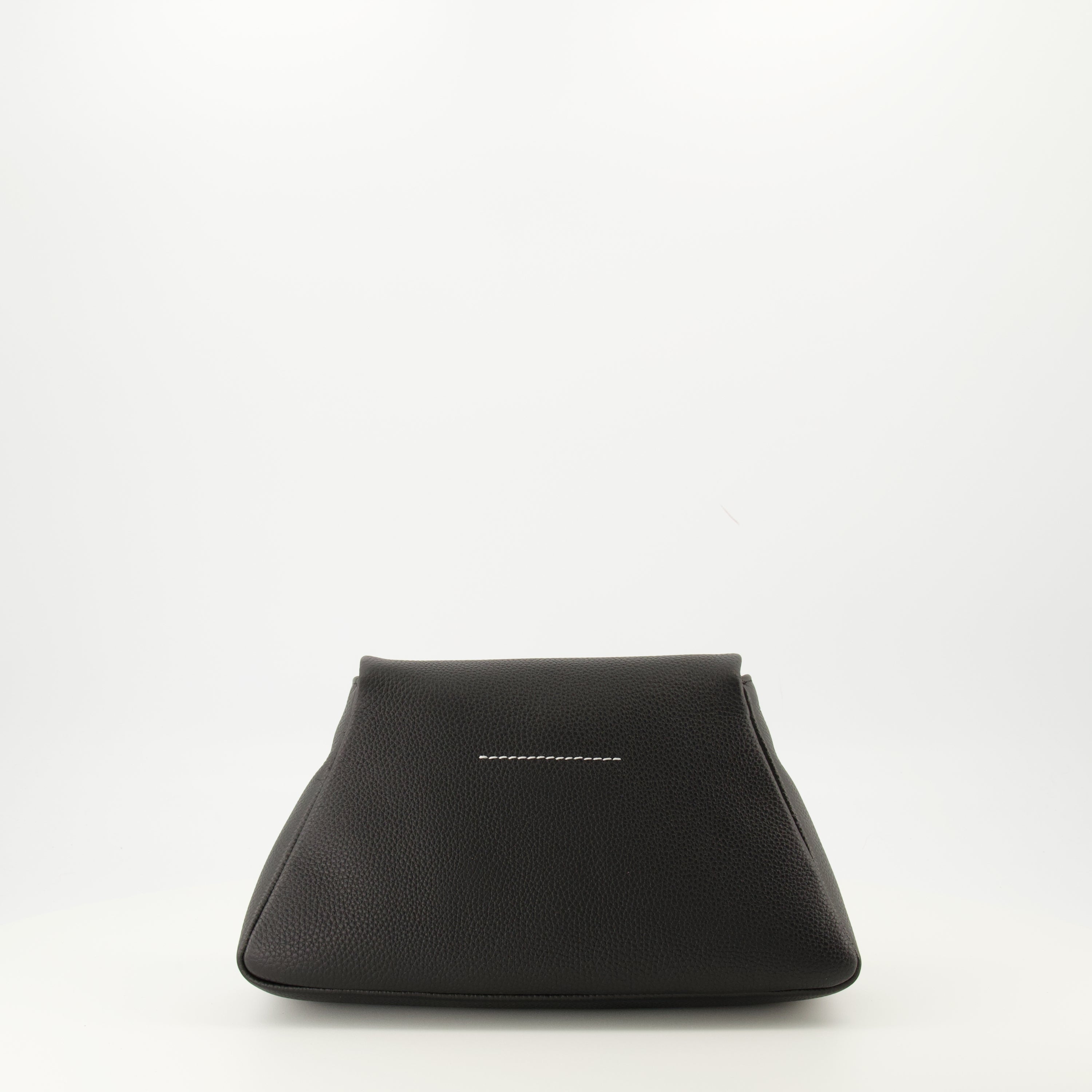 Image de l'article Pochette Numeric de la marque Mm6 pour Femme - Saison Automne-Hiver 2025 - Vue de Dos