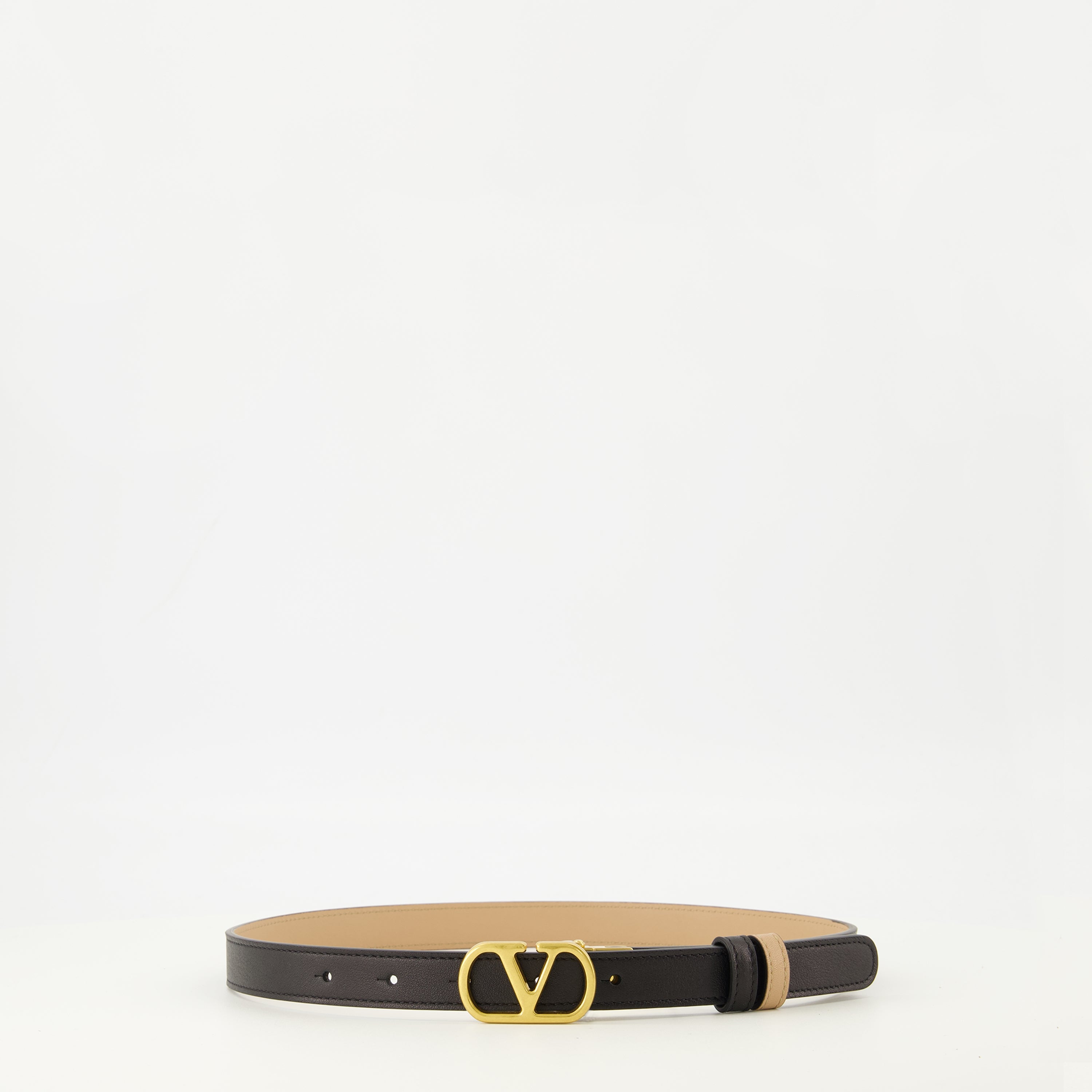 Image de l'article Ceinture Vlogo réversible beige et noir 20 mm de la marque Valentino Garavani pour Femme - Saison Printemps-Été 2026 - Vue détaillée_2