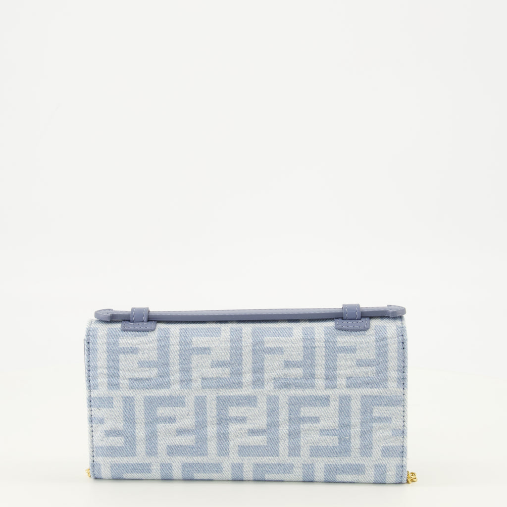 Sacs à main et épaule 블루 FF 데님과 가죽으로 만든 체인 바게트 지갑 Fendi Bleu Femme