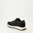 Imagen de las Zapatillas Pacey 2 negras de Moncler para Hombre - Temporada Primavera-Verano 2026 - Vista tres cuartos trasera derecha